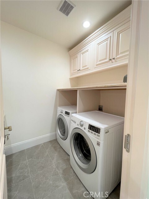 Building Photo - 10 Sweetbay Rd