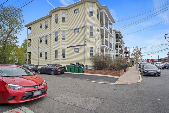 Building Photo - 50 Lambert St