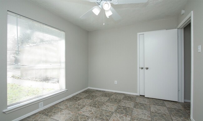 Building Photo - 19438 Cypress River Dr