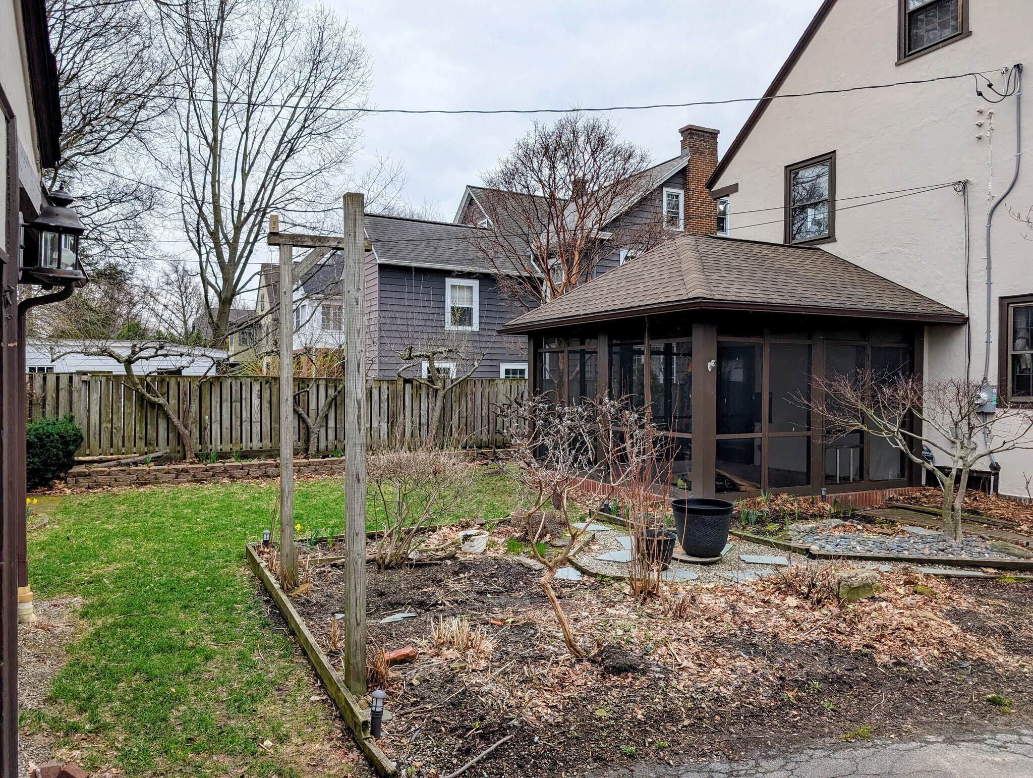 Building Photo - 416 Yarmouth Rd