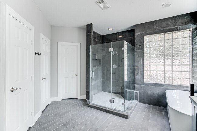 Building Photo - 11618 Snowmass Dr