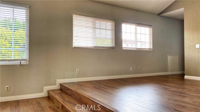 Building Photo - 1830 N Fairgreen Dr