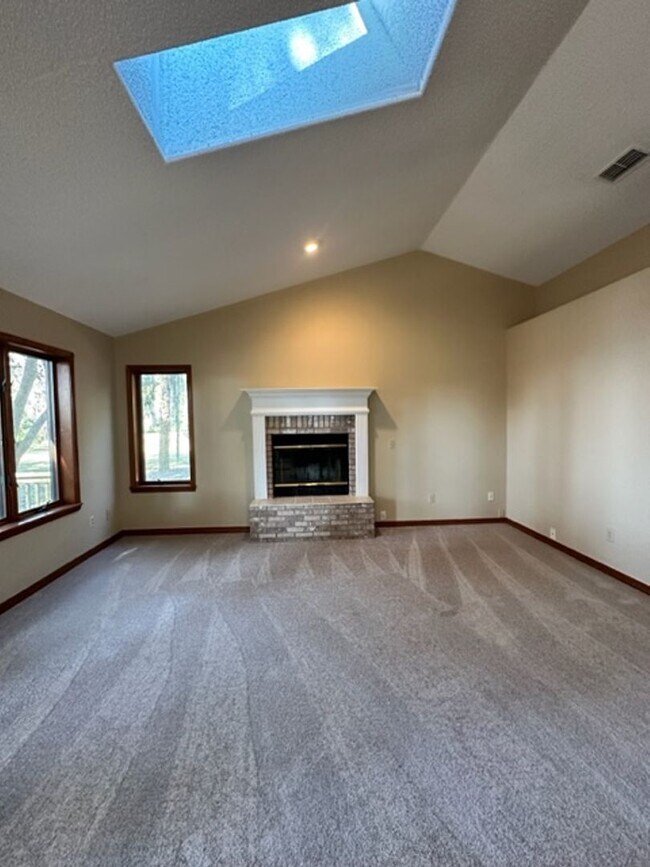 Building Photo - 1276 Quattlefield Ln