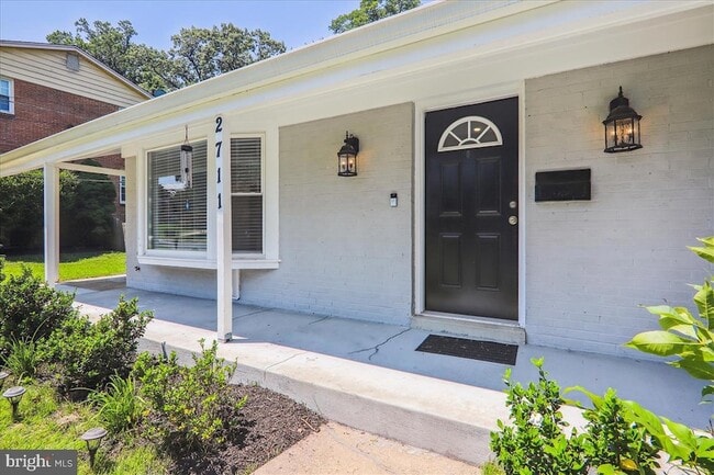 Building Photo - 2711 Weller Rd