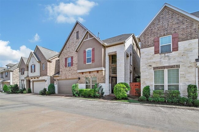 Building Photo - 18323 Parkview Point Dr