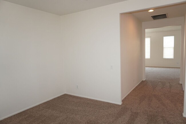 Building Photo - 14752 Eaglehead Mountain Dr