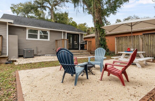 Building Photo - 1909 E Wilder Ave