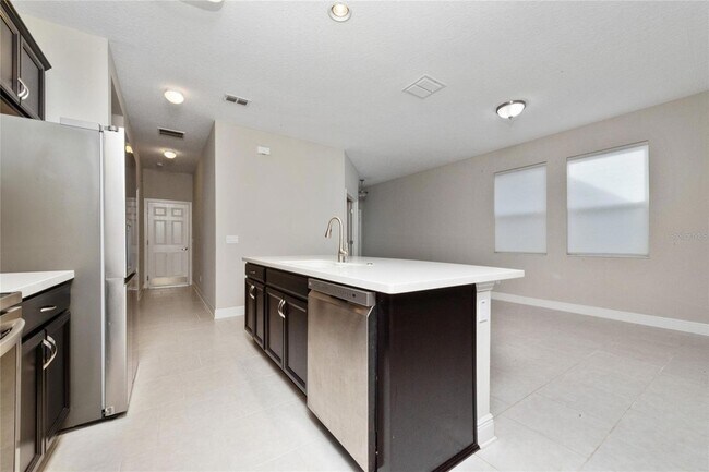 Building Photo - 3470 Sagebrush St