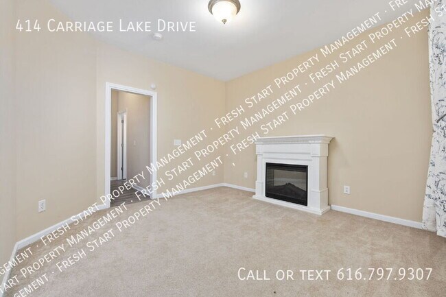 Building Photo - 414 Carriage Lake Dr