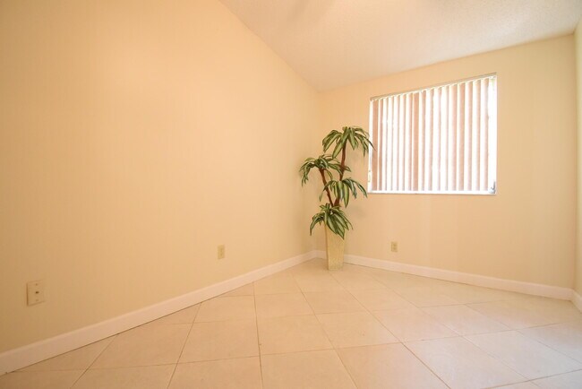 Building Photo - 11638 Timbers Way