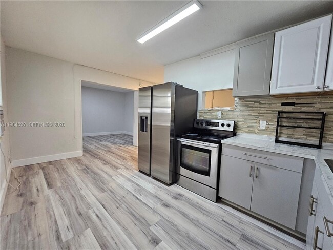 Building Photo - 1727 Fletcher St