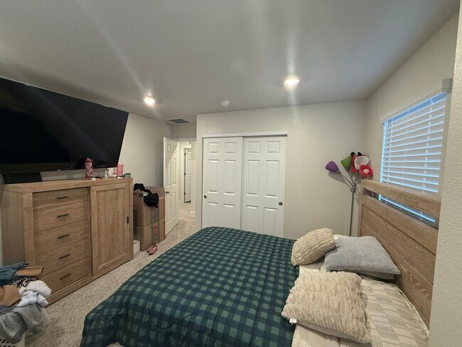 Building Photo - Beautiful Home for Rent