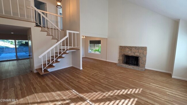 Building Photo - 1825 Sweet Briar Pl