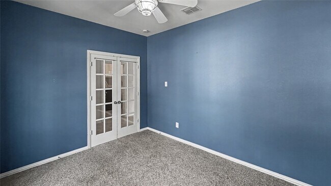 Building Photo - 2704 Evening Mist Dr