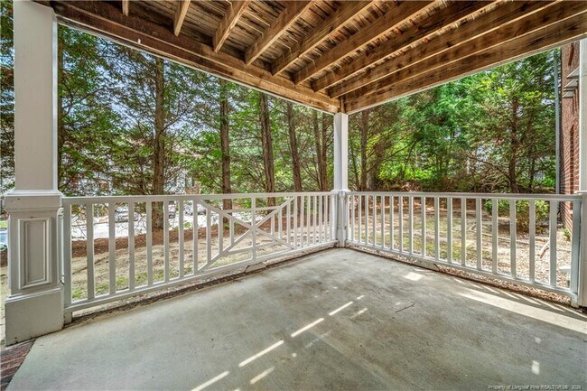 Building Photo - 380 Bubble Creek Ct