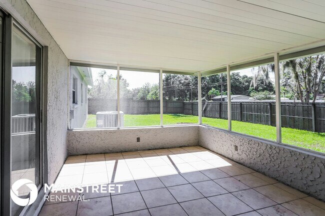 Building Photo - 2902 Forest Cir