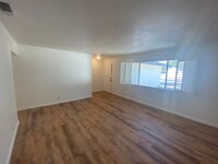 Building Photo - **751 Higgins Rd #27 Barstow** 2 bedroom 2...