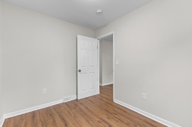 Building Photo - 19973 Lumpkin St