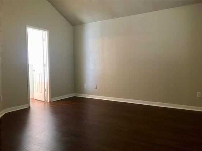 Building Photo - 1010 Gulf Way