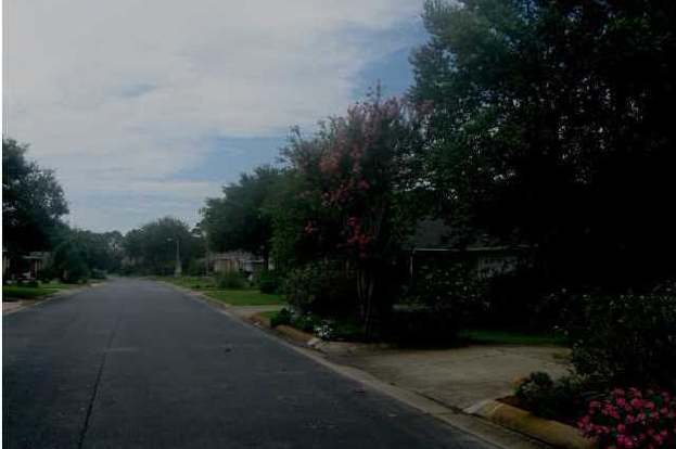 Building Photo - 4114 Oak Pointe Dr