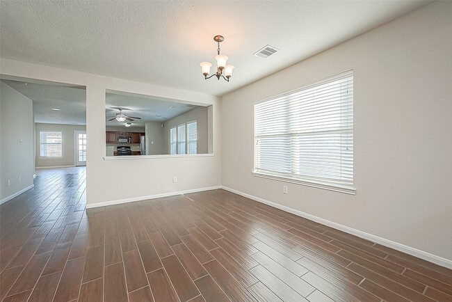 Building Photo - 7814 Crestbrook Manor Ln