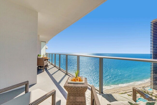 Building Photo - 4111 S Ocean Dr