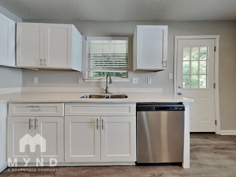 Building Photo - 173 Brandon Ridge Cir