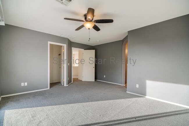 Building Photo - 3616 S Arroyo Ln