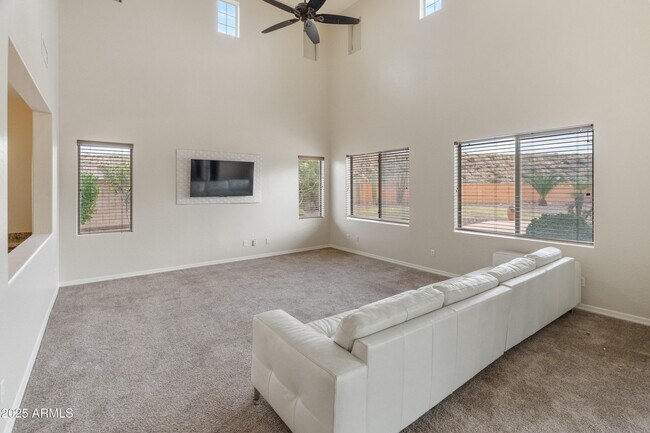 Building Photo - 29553 N 69th Ave