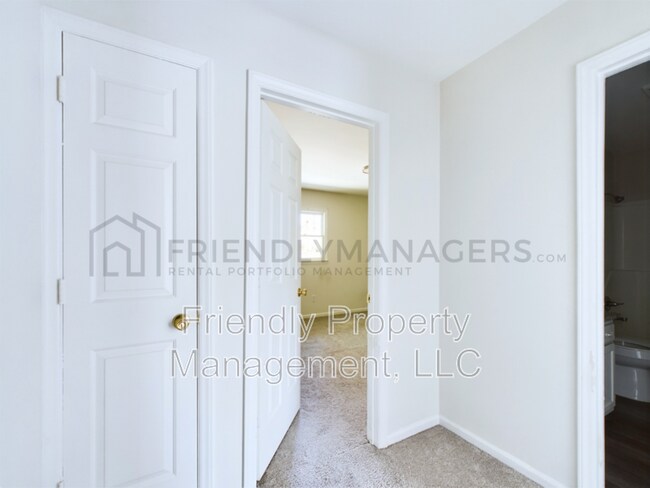 Building Photo - 4071 Greene Haven Dr
