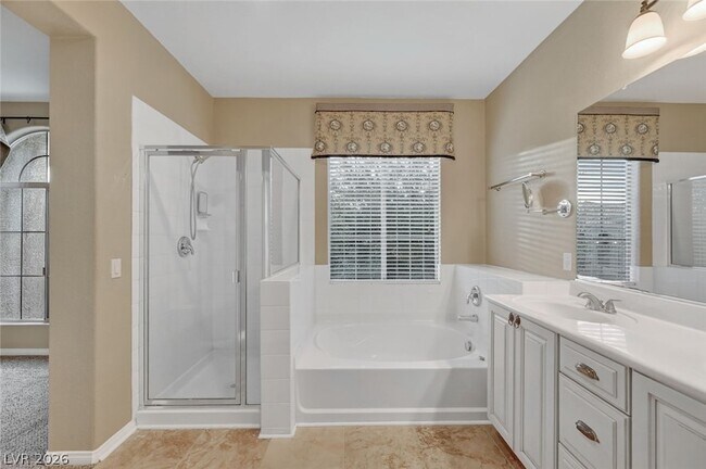 Building Photo - 11821 Luna Del Mar Ln