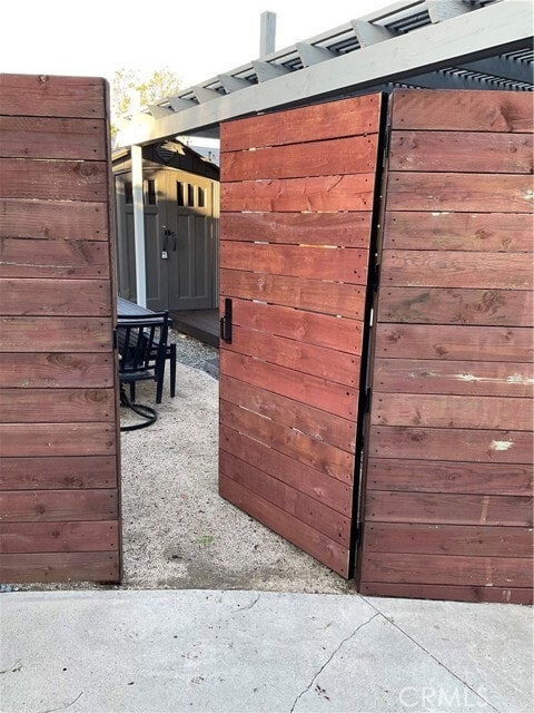 Building Photo - 148 C St