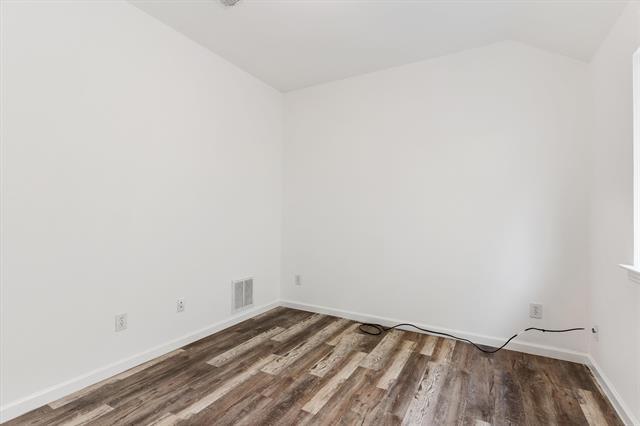 Building Photo - 2402 Wiley Farm