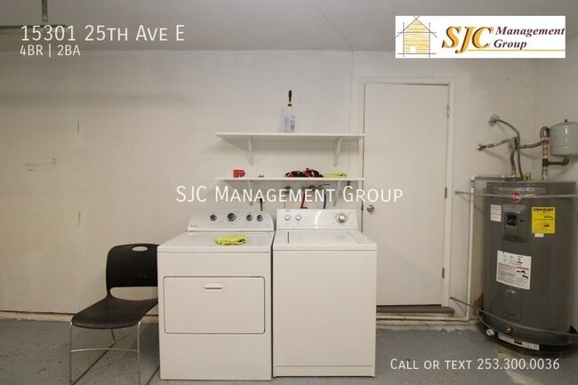 Building Photo - 15301 25th Ave E