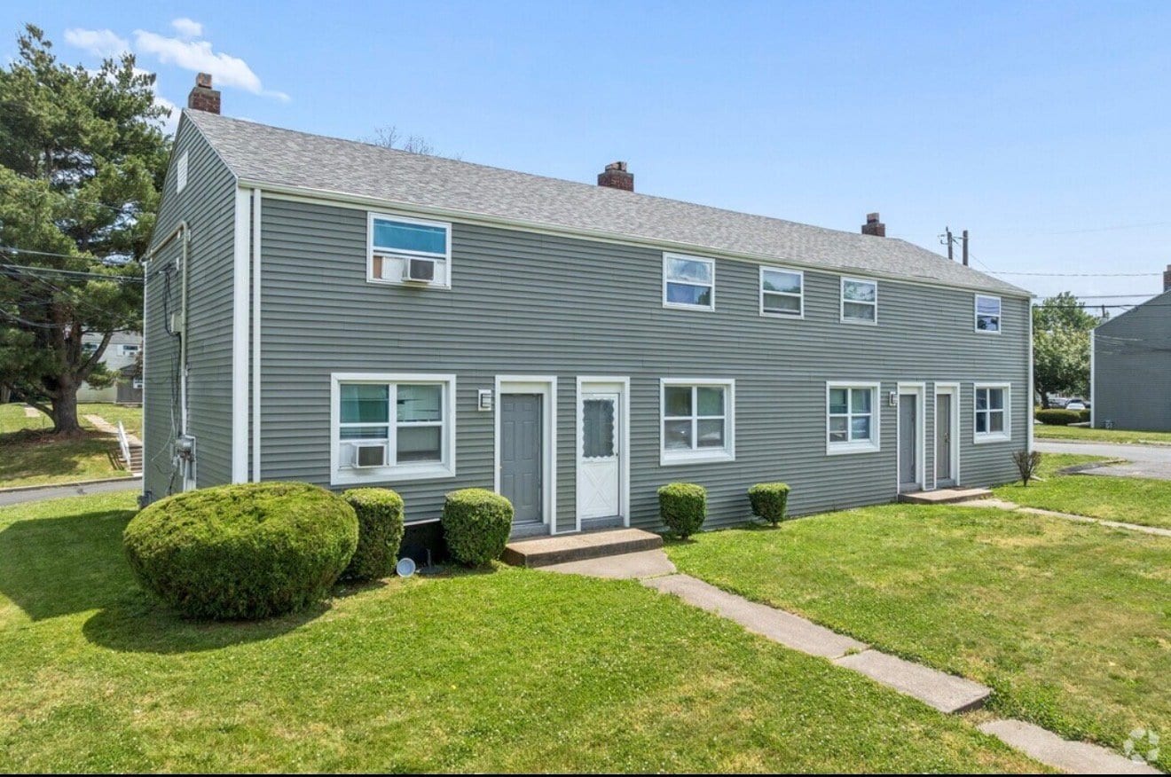 Building Photo - 105 Ledgecrest Ave