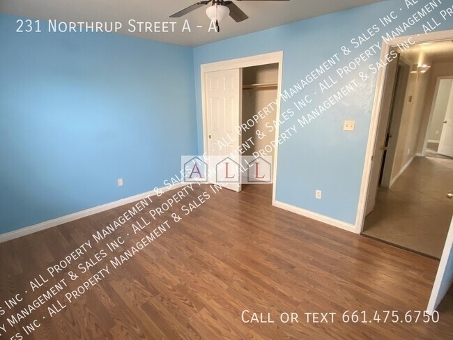 Building Photo - 231 Northrup St