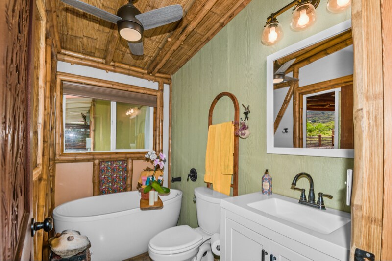 Building Photo - 75-5944-5944 Kakalina St