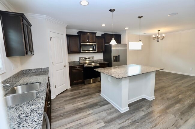 Building Photo - 115 Whitetail Cir