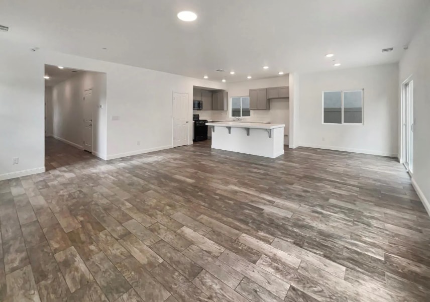 Building Photo - 3710 Roseparke Way