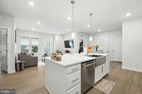 Building Photo - 12865 Mosaic Pk Wy