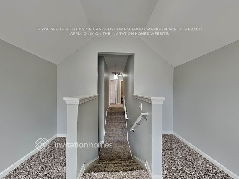 Building Photo - 12122 Stewarts Crossing Dr