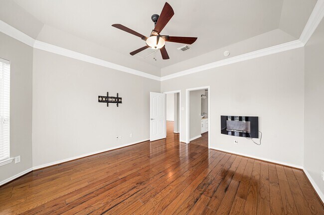 Building Photo - 6118 Berwick Ln