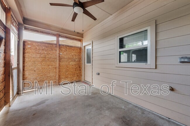 Building Photo - 1624 Placitas Trail