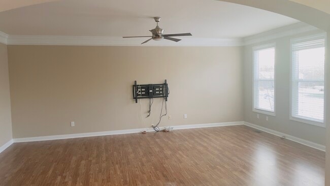 Building Photo - 16300 Brookfield View Ct