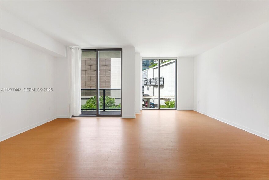 Building Photo - 31 SE 6th St