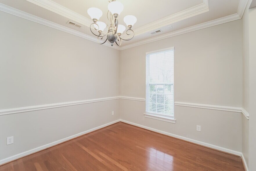 Building Photo - 15126 Callow Forest Dr