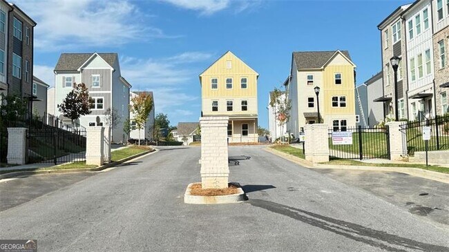 Building Photo - 1479 Creekside Cir NW