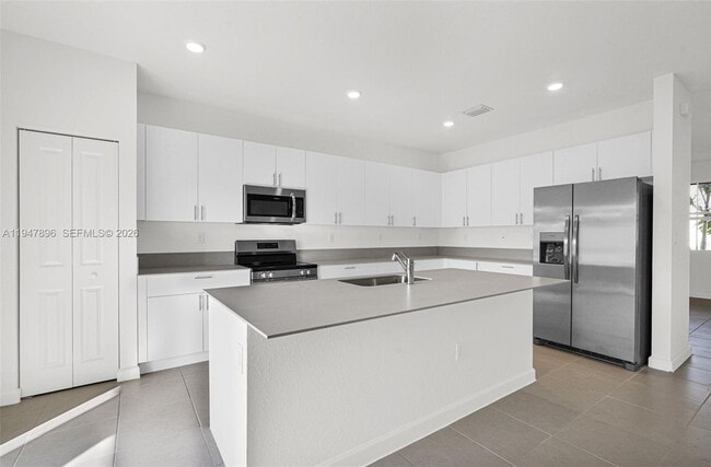 Building Photo - 27210 SW 159th Path
