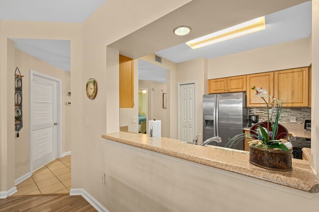Building Photo - 265 Atlantis Cir