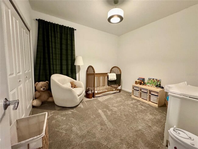 Building Photo - 3024 Armstrong Ave